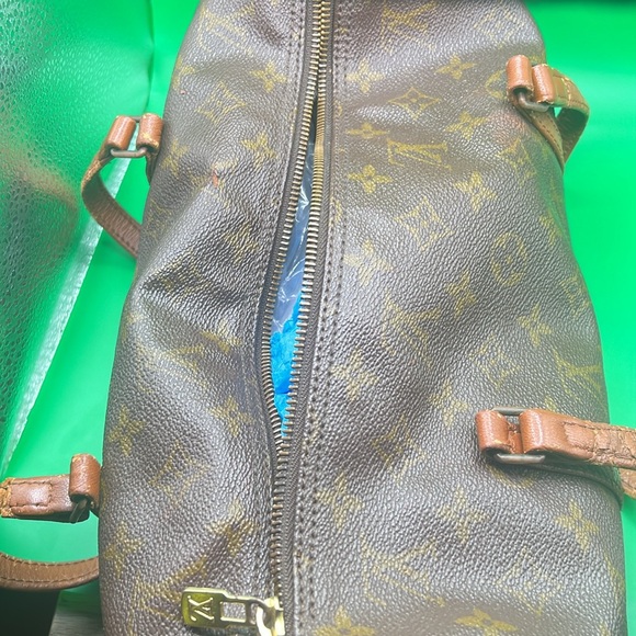 Louis Vuitton pouchet - Picture 5 of 17